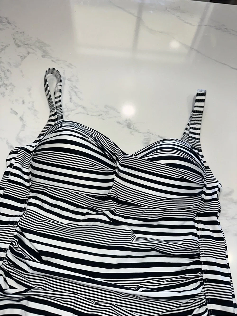 NIP TICK SIZE 10~STRIPE MIRACLE SUIT SWIMSUIT BATHING SUIT  Nip Tuck Bond-Eye